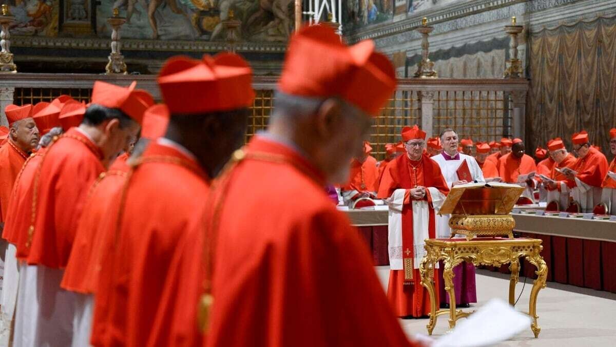 Conclave in the Vatican: Who Will Say 'Habemus Papam'?