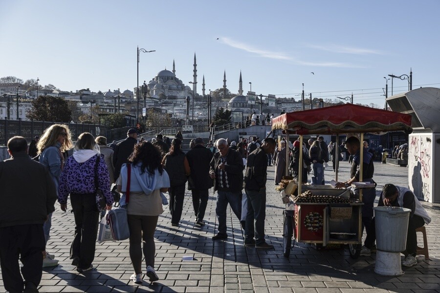 Pope Leo XIV embarks on his first international trip to Turkey and Lebanon