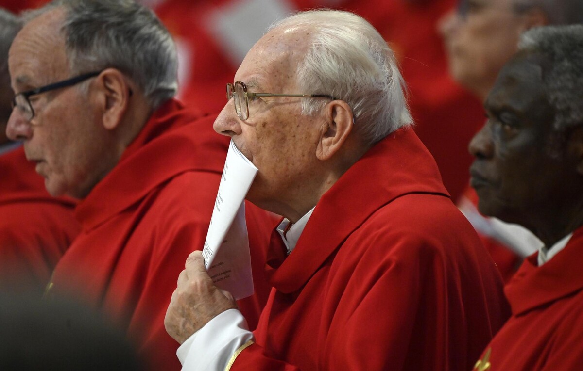 Конклав: Выбор нового Папы в Ватикане