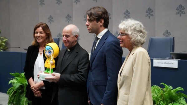 Presentation of the Jubilee 2025 Mascot in the Vatican
