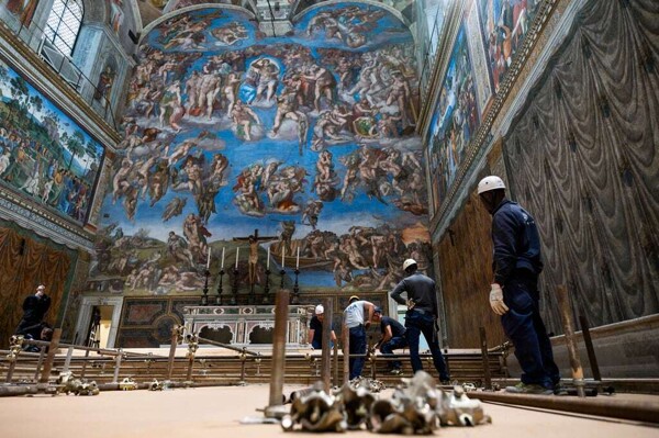 Conclave in the Vatican: Prayer and Oath