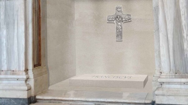 Conclave to Choose New Pope Starts on May 7